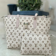 Bolsa Louis Vuitton Grande + Estojo