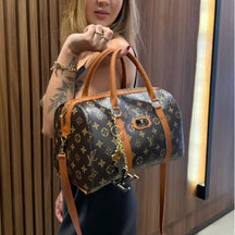 Baú Louis Vuitton Médio